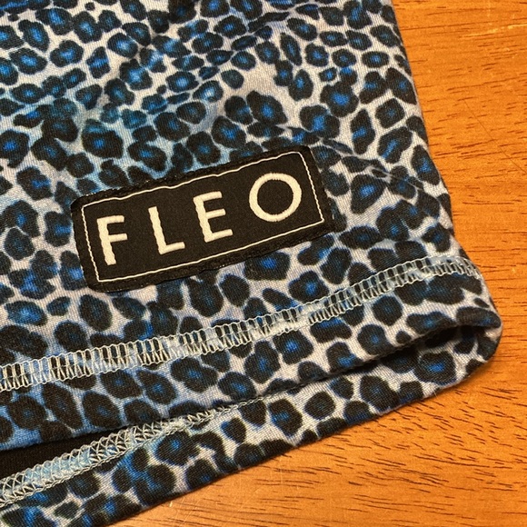 Fleo Womens Size L Bad Bad Girl 3.25 Blue Cheetah Print Crossfit Booty Shorts - Picture 5 of 14